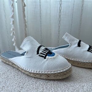 Chiara Ferragni cream espadrille slides size 38